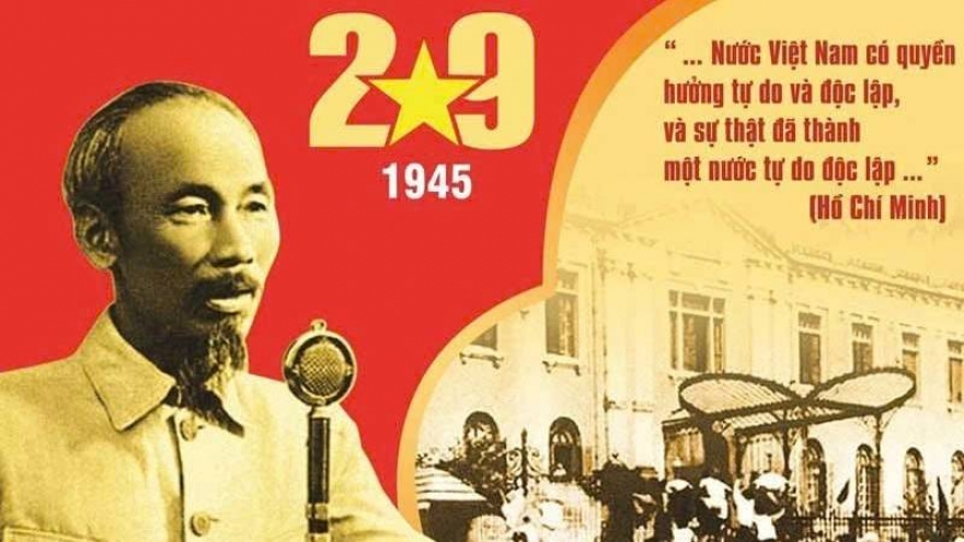 Từ Tuyên ngôn độc lập đến Hiến pháp vì dân